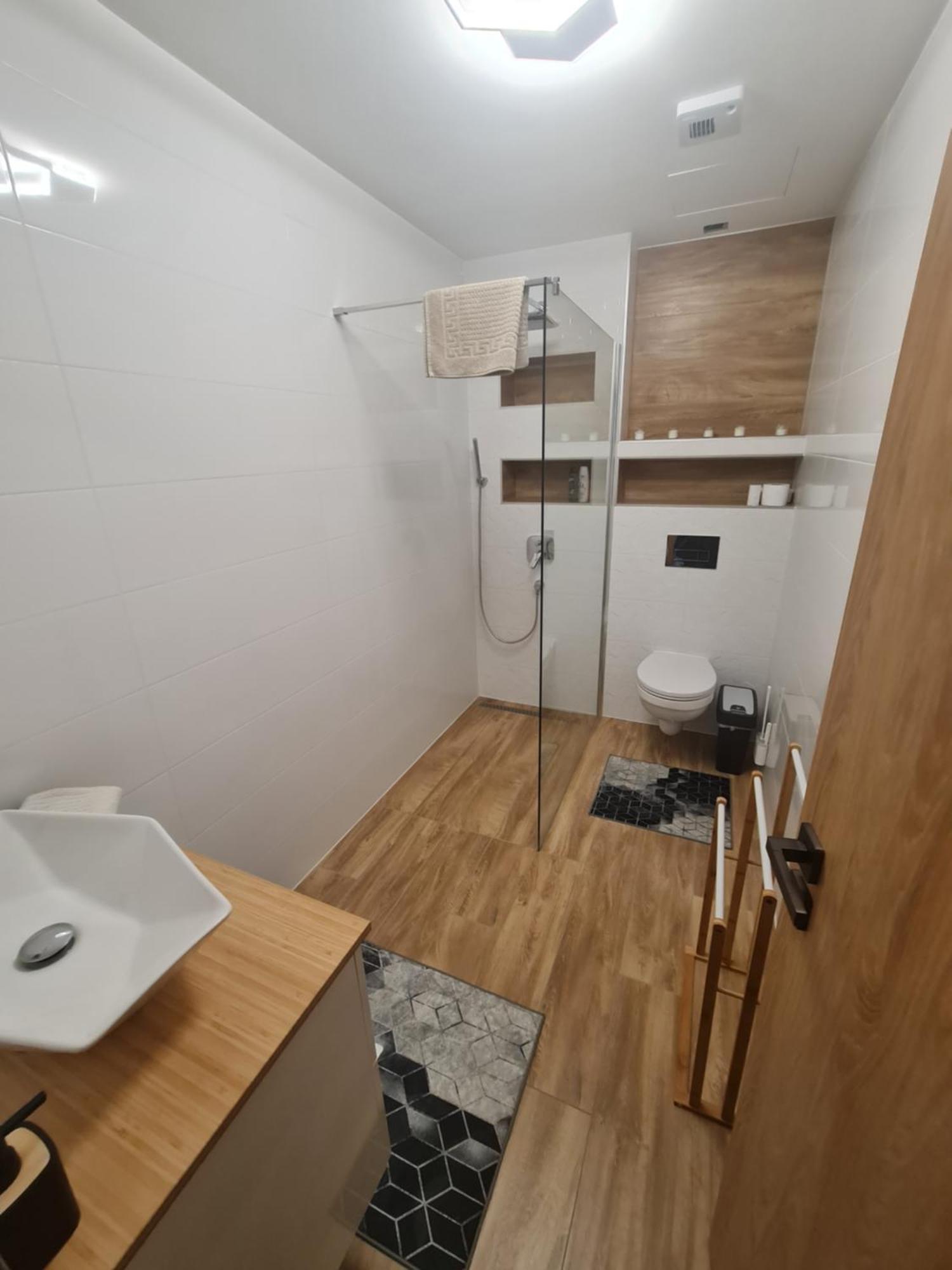 Hexagon Apartman Szegedin Exterior foto