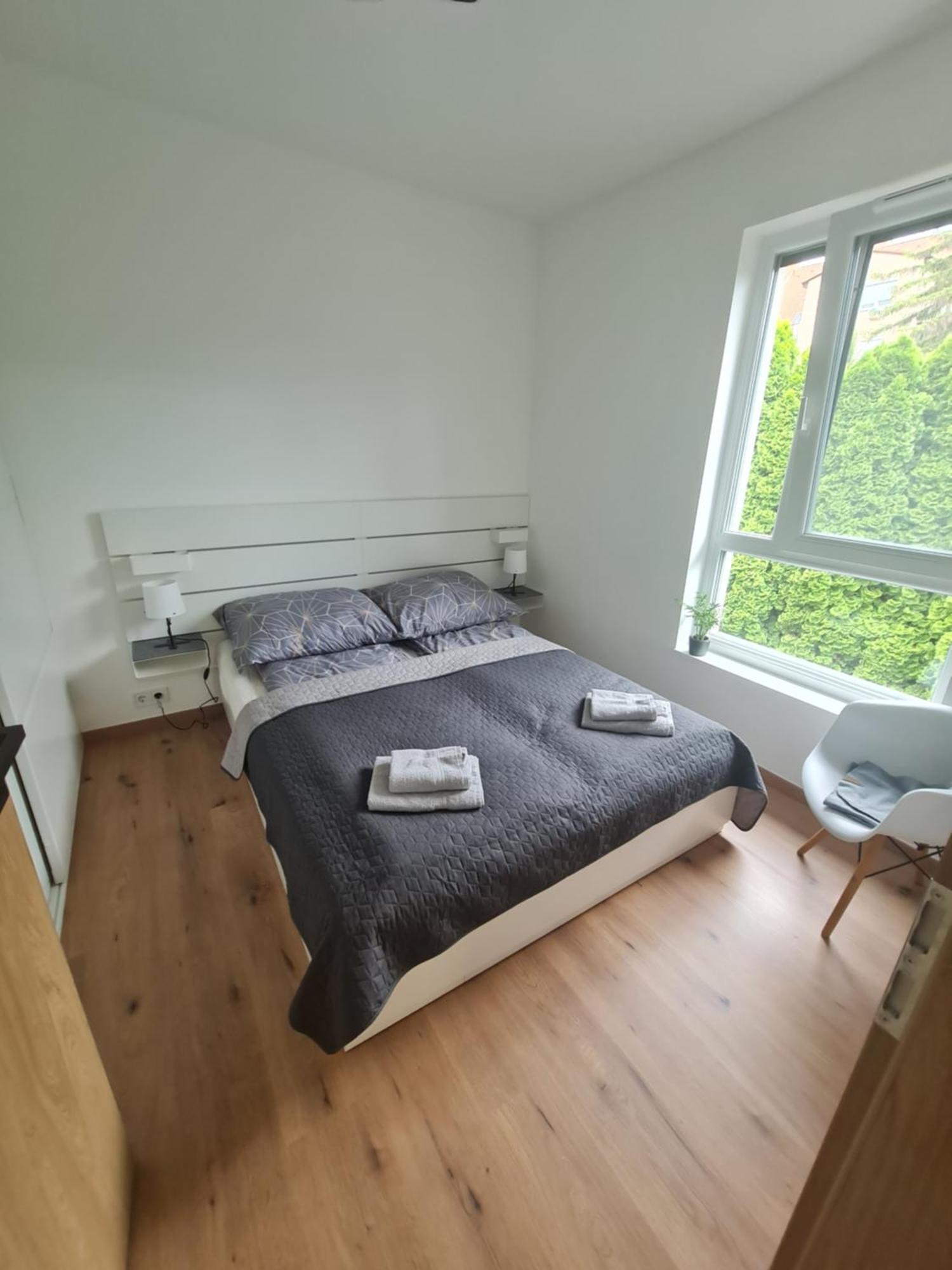 Hexagon Apartman Szegedin Exterior foto